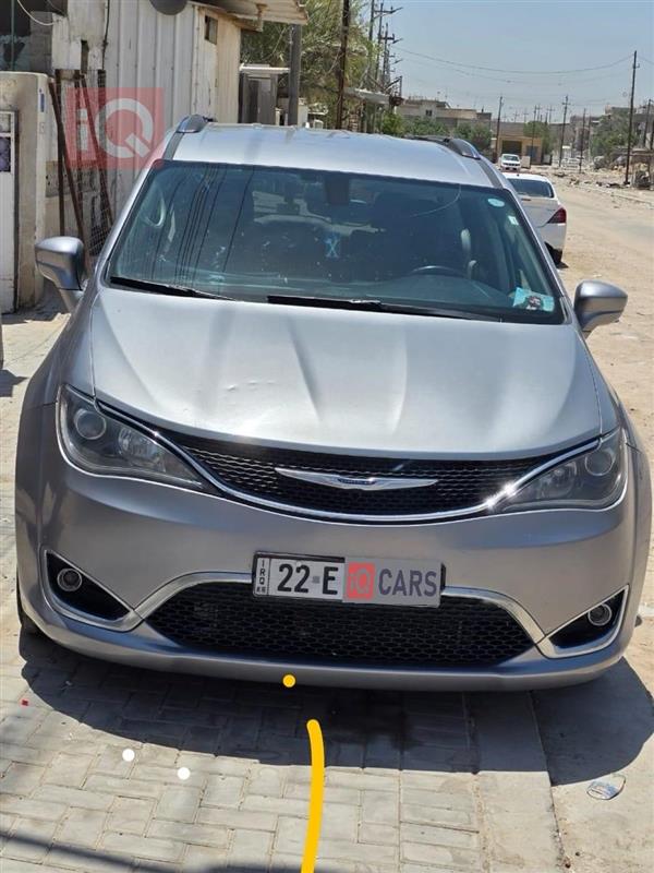 Chrysler Pacifica 2020 for sale in Iraq - Al-Hay